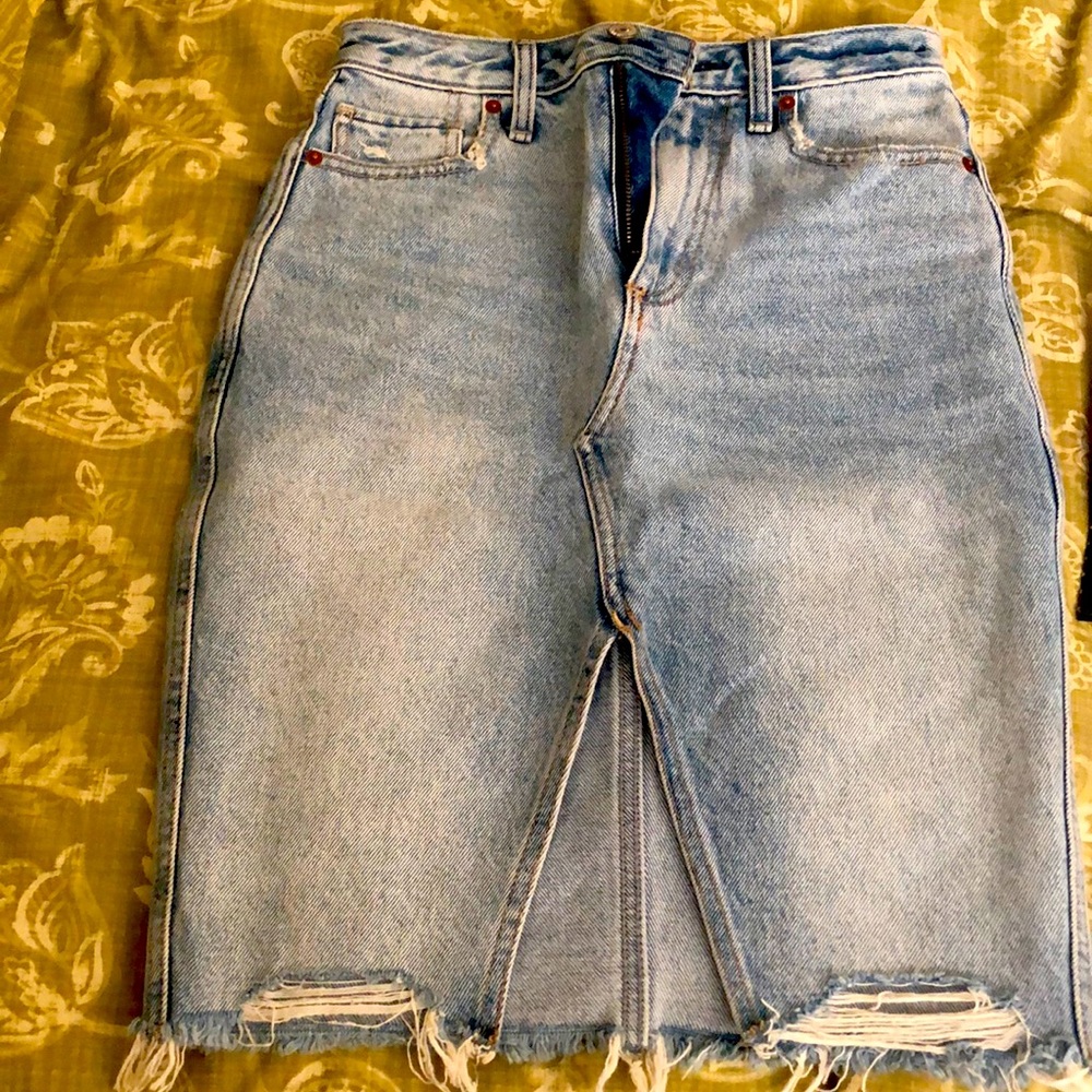 Denim skirt